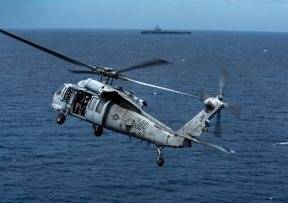 GHWB Conducts Flight Ops With French Navy