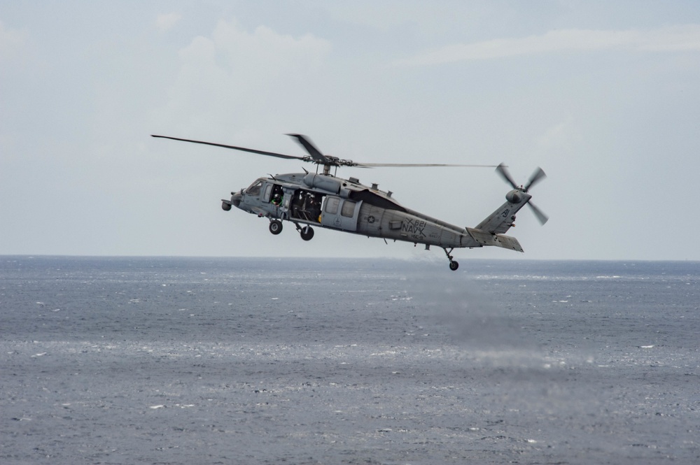 GHWB Conducts Flight Ops With French Navy