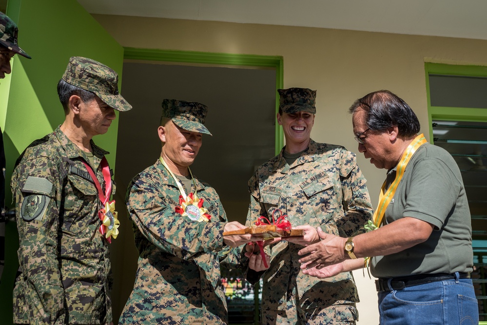 Balikatan 18: Community Welcomes New Addition to Calangitan Elementary