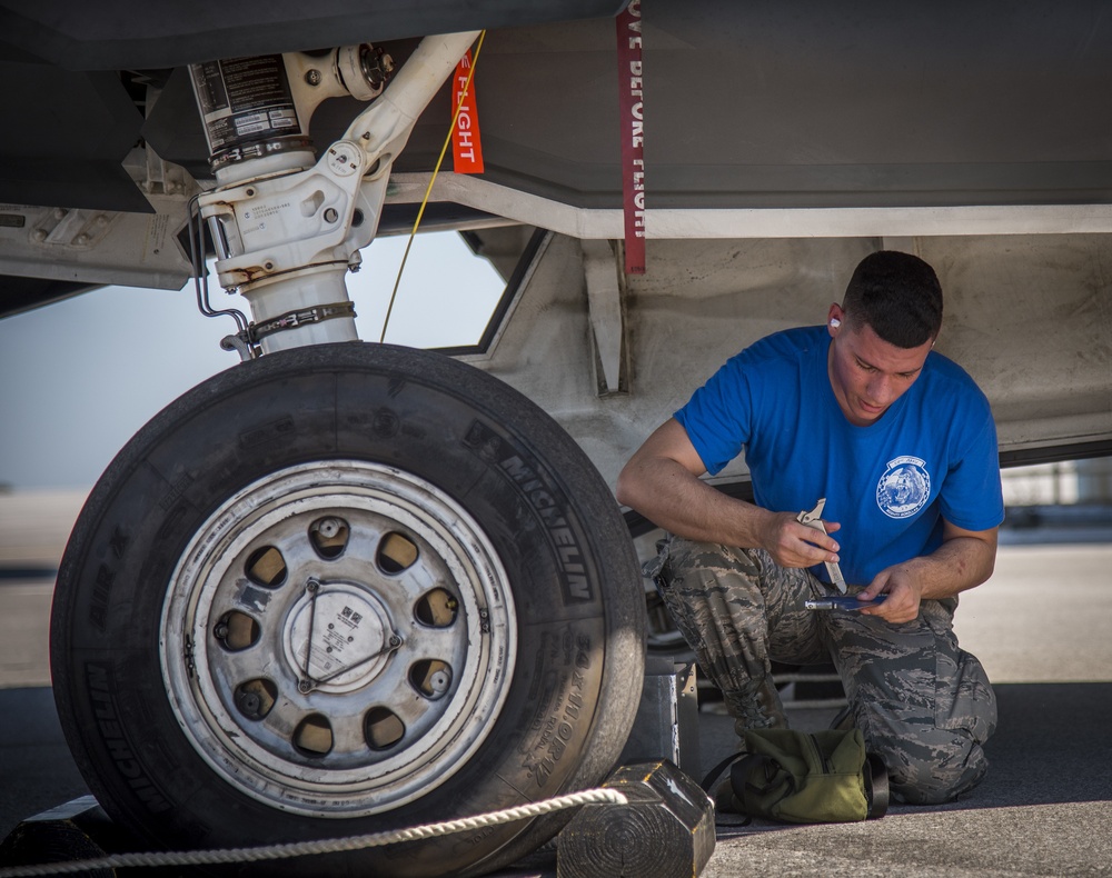 Team Eglin Load Crew Competition