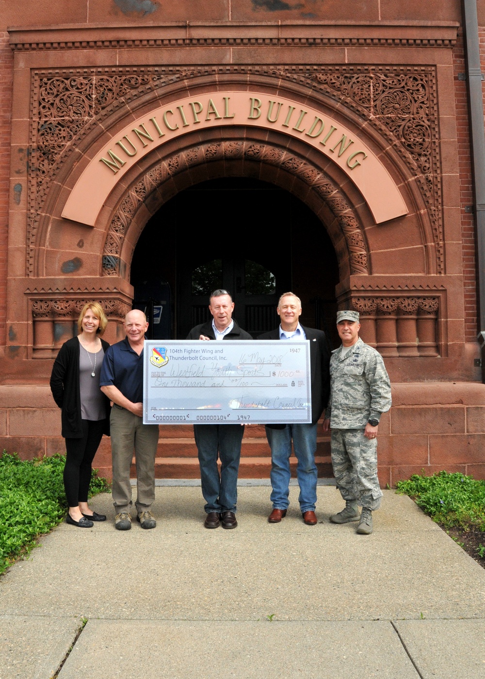 104th Fighter Wing Thunderbolt Council Gives Back to the Community