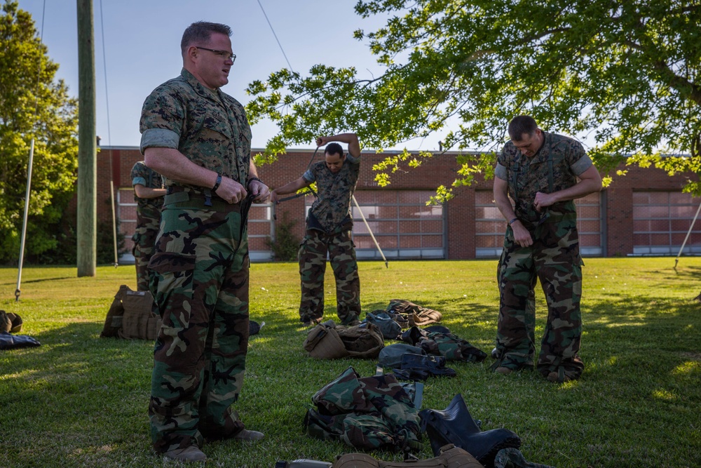 VMGR-252 conducts CBRN defense training