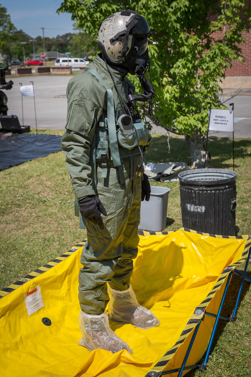 VMGR-252 conducts CBRN defense training