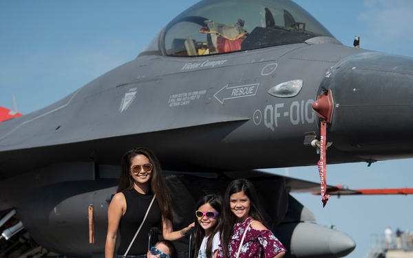 MacDill invites community organizations out for VIP experience