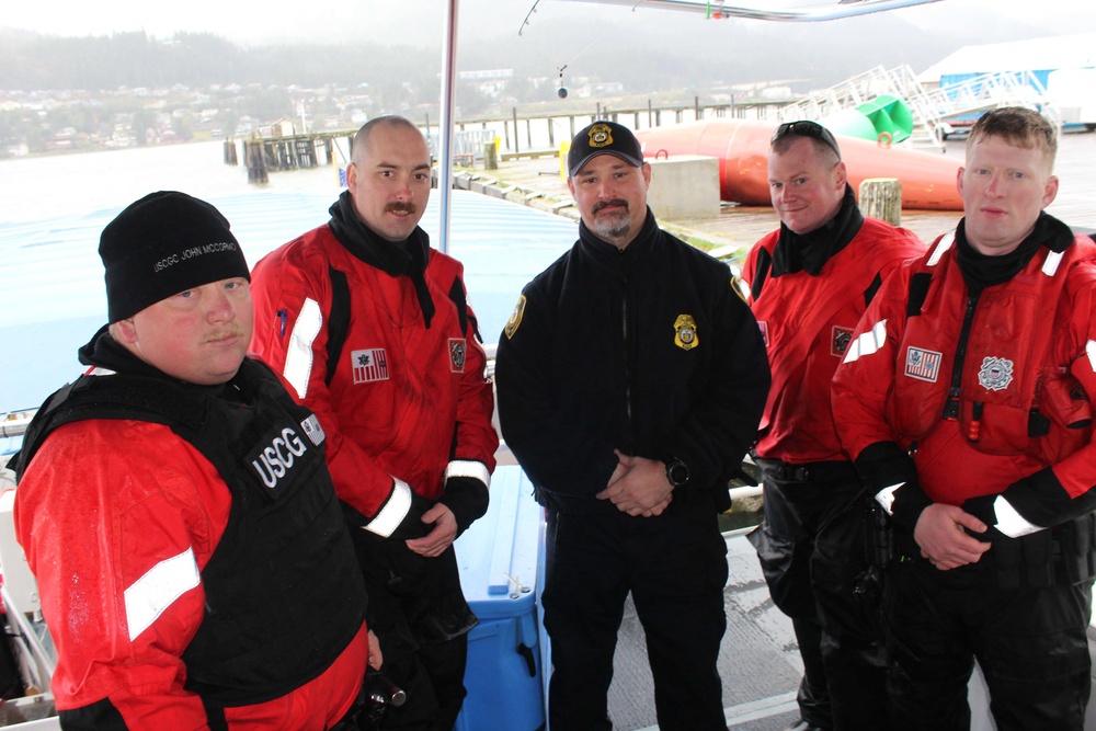 Coast Guard, NOAA conduct joint boardings