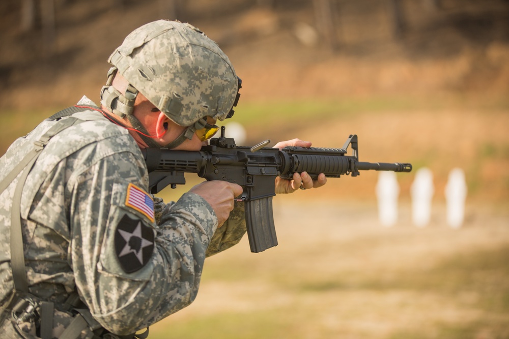 Soldiers Compete in 2018 All Army Small Arms Championship