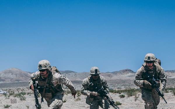 3/2 digs into the defense