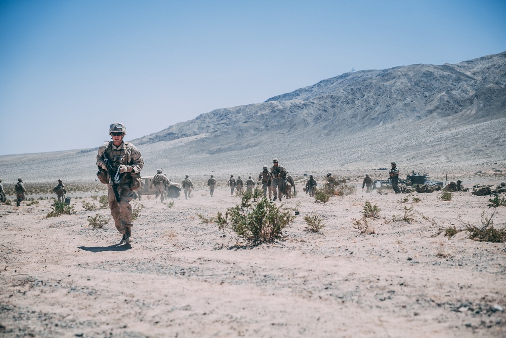 3/2 digs into the defense