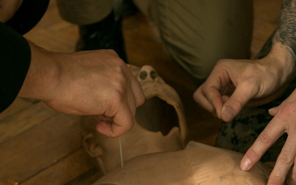 Help Me Help You: BSRF Sailors conduct TCCC introductory class