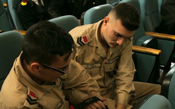 Help Me Help You: BSRF Sailors conduct TCCC introductory class