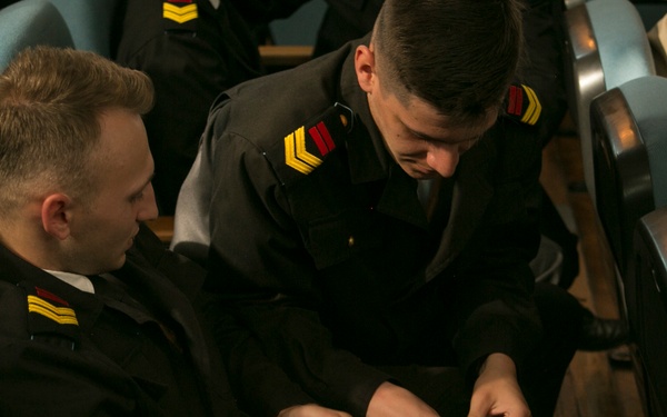 Help Me Help You: BSRF Sailors conduct TCCC introductory class