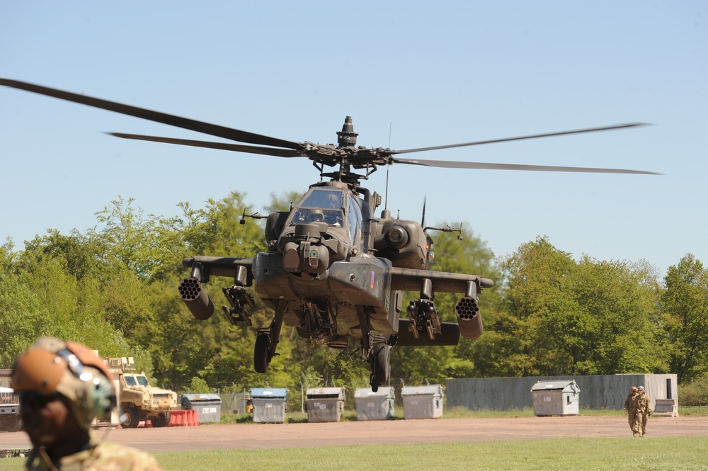 Apache AH-64 Helicopter Gunnery