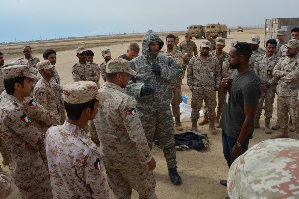 U.S. Army 300th Chemical Company and Kuwait Land Forces develop synergy during joint partnership training
