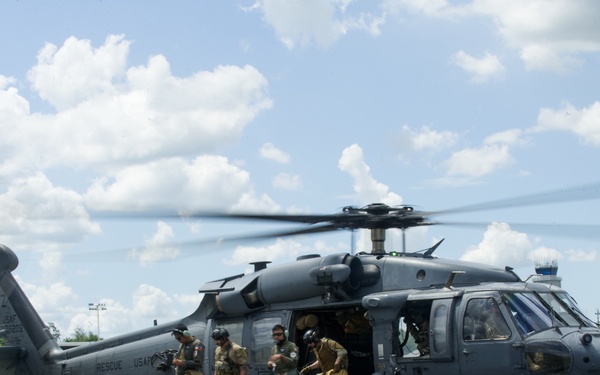 Balikatan 18: PAF, US aircrew SMEE flight