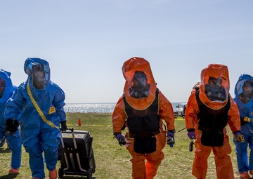 NY Guard Civil Support Team troops conduct exercise on Plum Island, home to animal disease research center