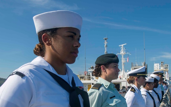 USNS Mercy arrives in Nha Trang, Vietnam