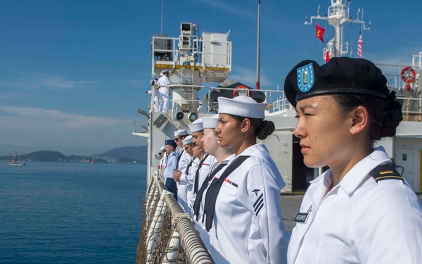 USNS Mercy arrives in Nha Trang, Vietnam
