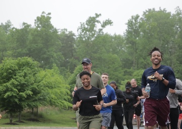 Coaches learn Marine leadership at workshop