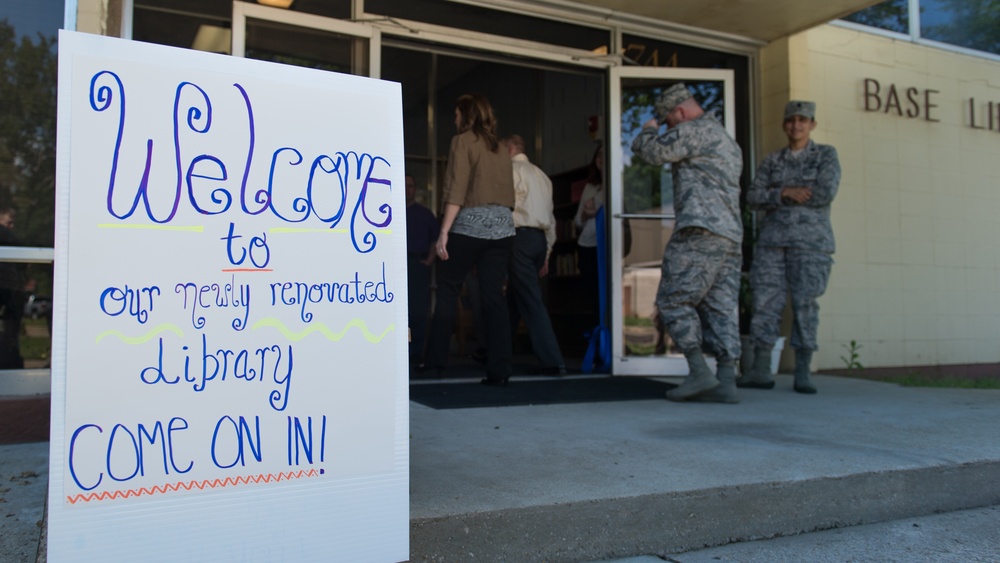 Barksdale Library Reopens