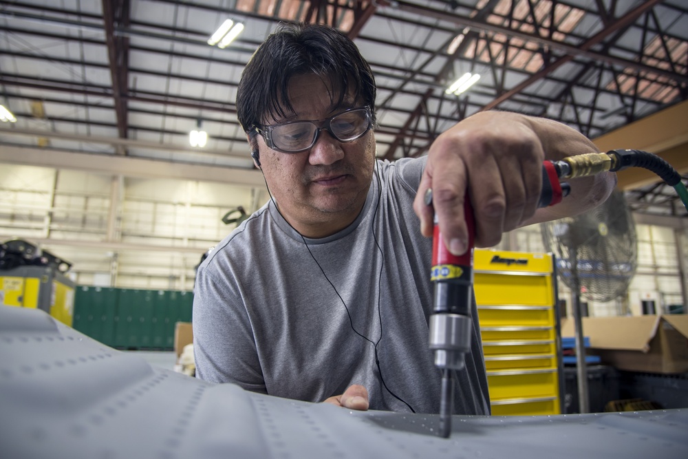723d AMXS, Army depot rebuild Pave Hawk