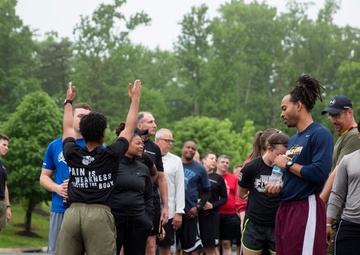 Coaches learn Marine leadership at workshop