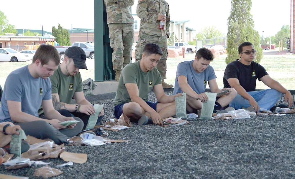 Future Soldiers get glimpse of basic training