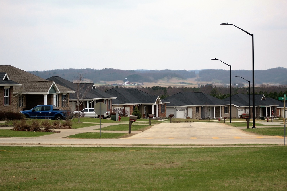 Fort McCoy Family Housing earns Platinum Award for high customer satisfaction