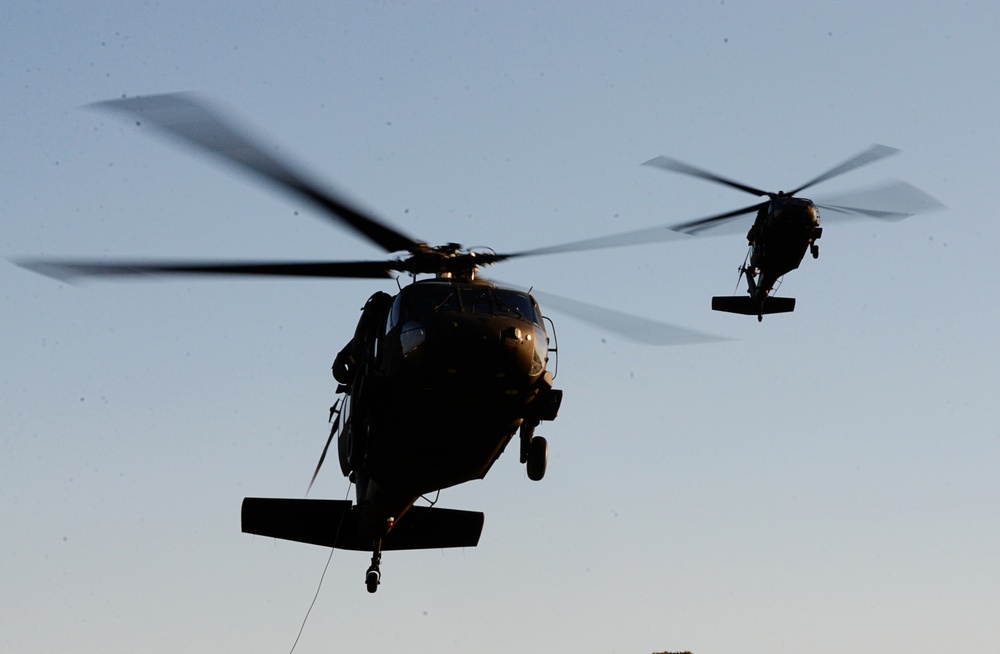 Virginia flight crews, helicopters support Navy SEALS training 