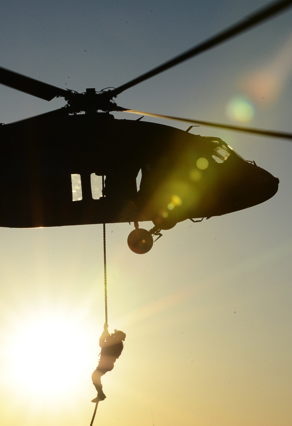Virginia flight crews, helicopters support Navy SEALS training 