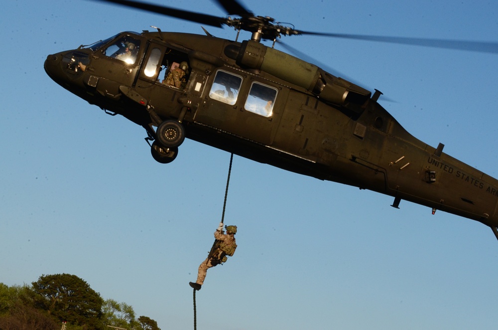 Virginia flight crews, helicopters support Navy SEALS training 