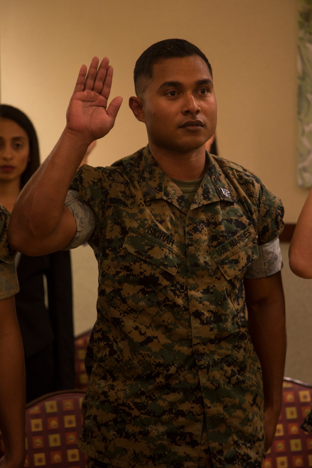 MCIPAC hosts a naturalization ceremony