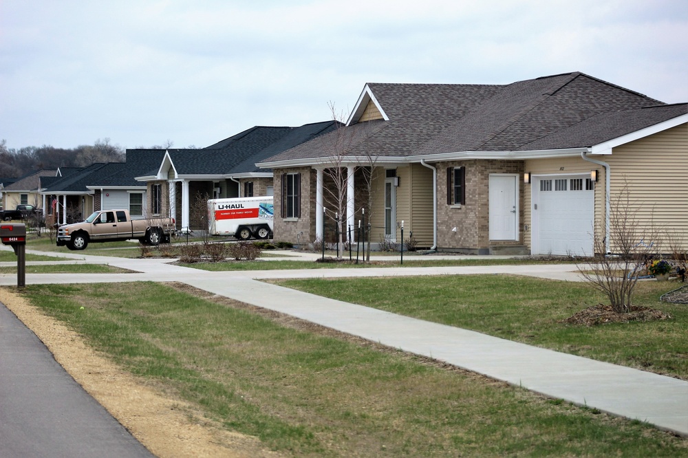 Fort McCoy Family Housing earns Platinum Award for high customer satisfaction