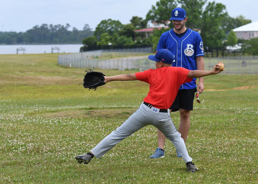 Biloxi Shuckers host youth baseball clinic