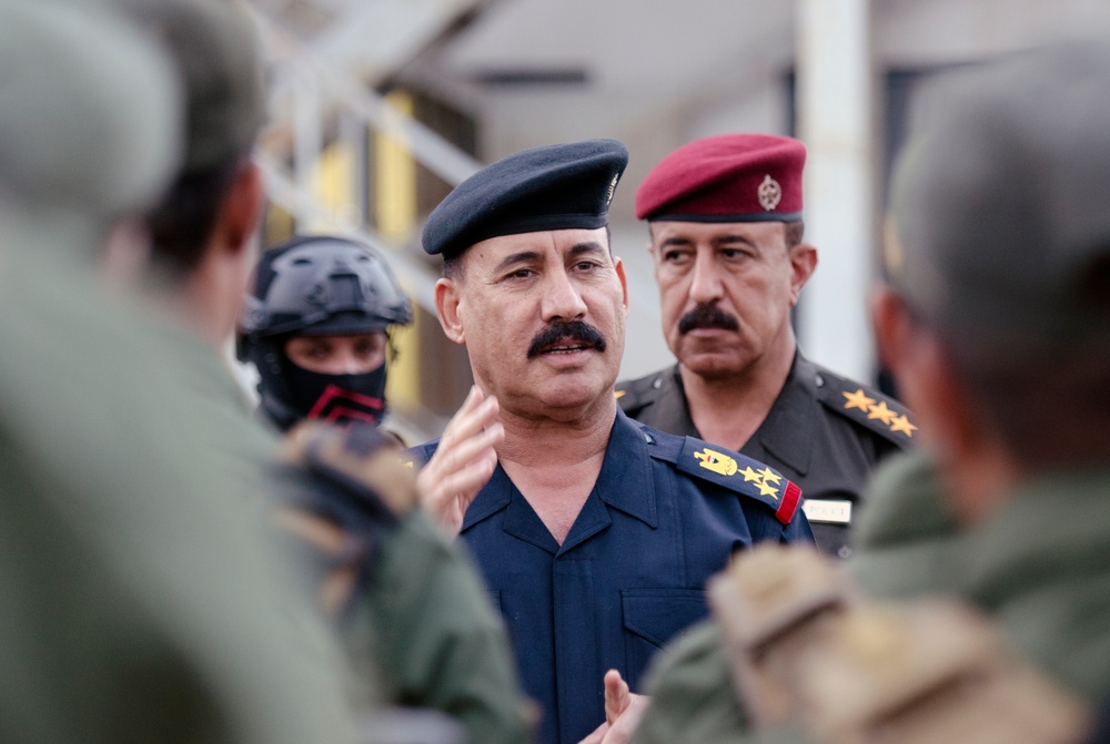 Mosul SWAT graduation pep talk