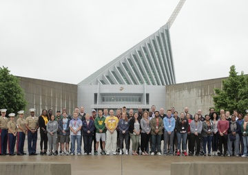 Coaches learn Marine leadership at workshop