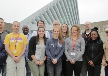 Coaches learn Marine leadership at workshop