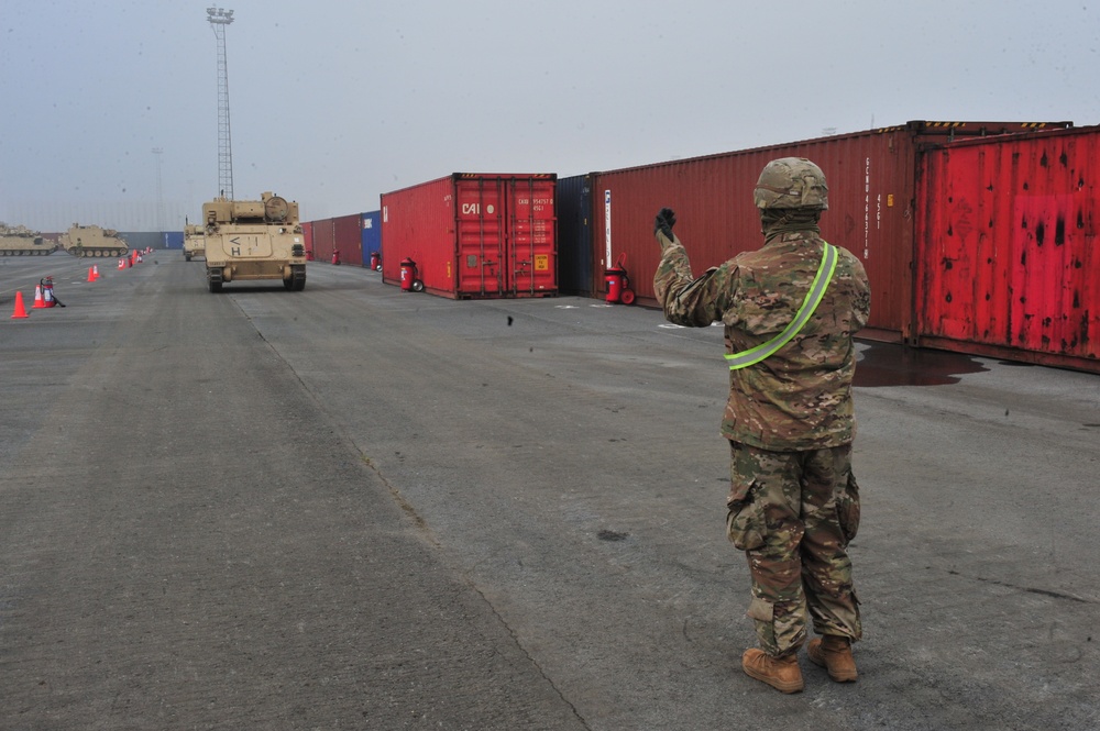 1st Cavalry arrives in Europe