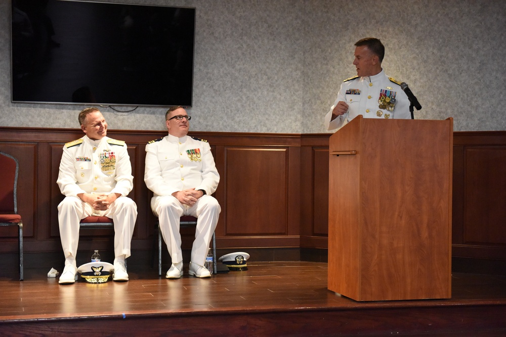 Coast Guard holds retirement ceremony for senior reserve officer