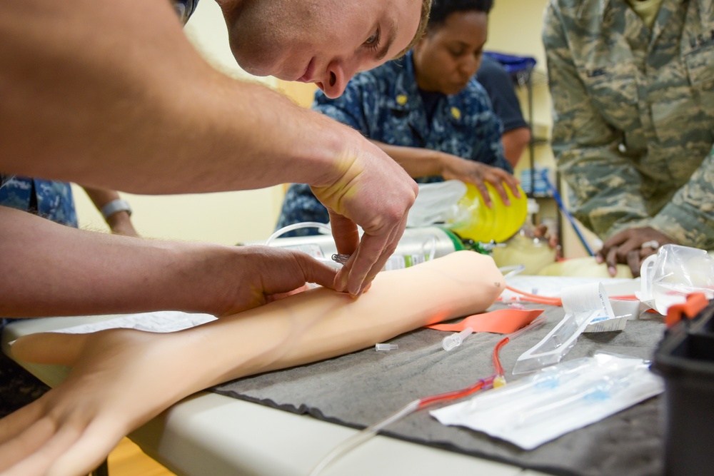 IRT 2018 Provides Medical Certification Courses for Military Members