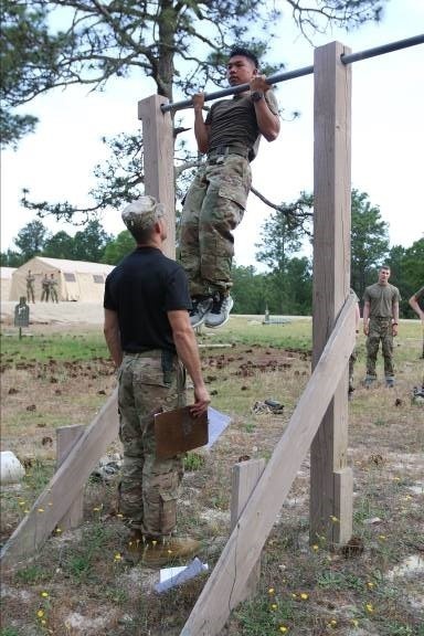 Paratroopers compete in Best Warrior, Chemical Defense competition