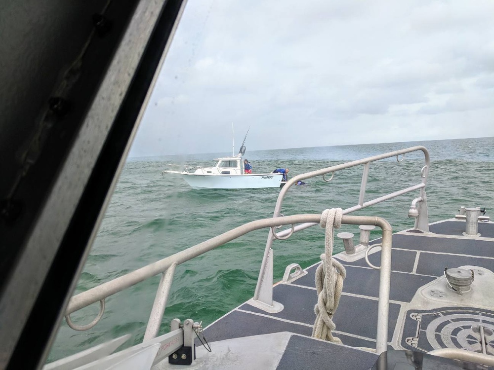 Coast Guard, good Samaritan rescue two after overturning vessel near Marathon