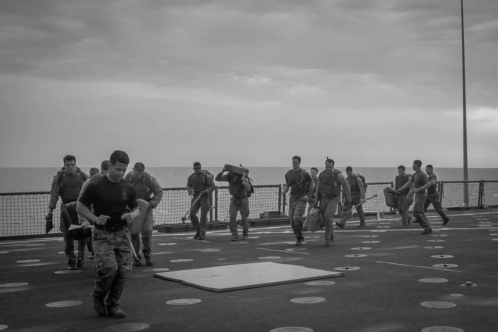 26th MEU, Fox Company, conducts Martial Arts Instructor course aboard the USS Oak Hill while underway
