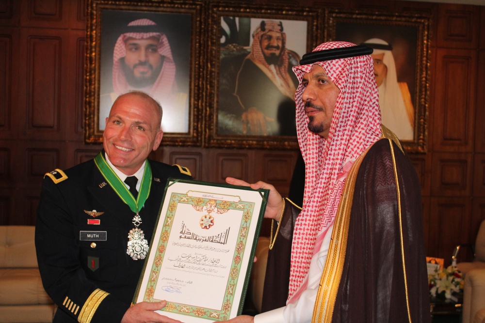 Maj. Gen Frank Muth is awarded the King Abdul Aziz Medal, First Order