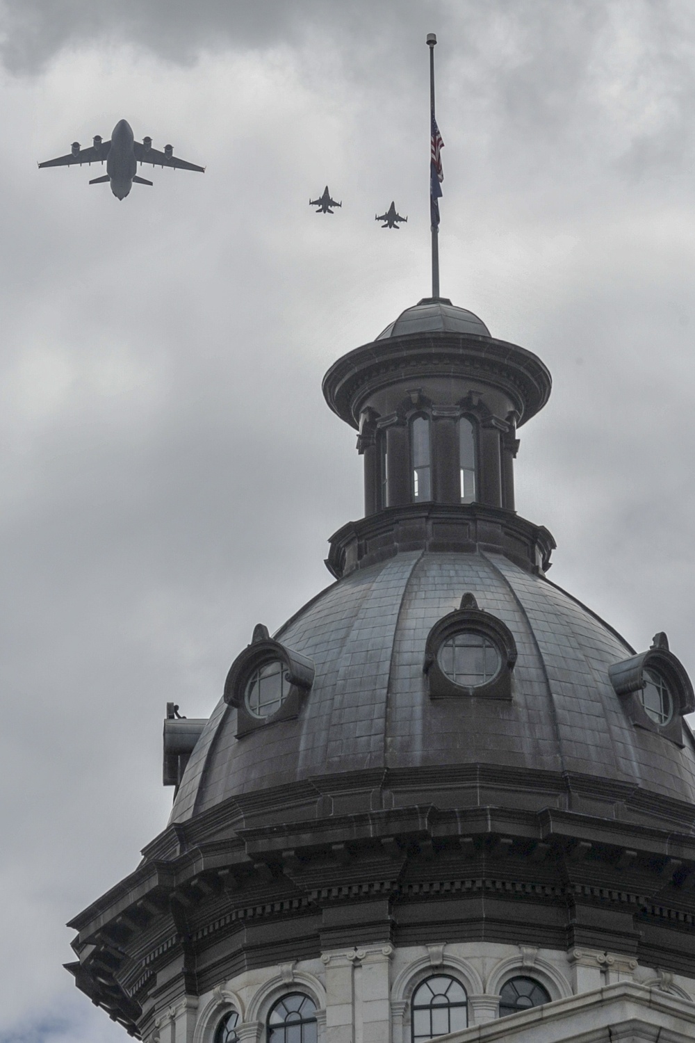 F-16’s and C-17’s Fly over South Carolina Capital