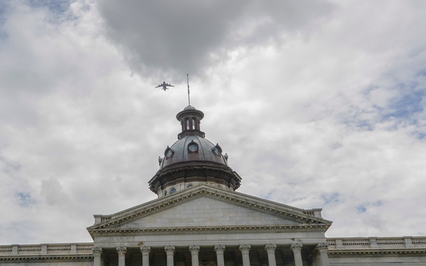 F-16’s and C-17’s Fly over South Carolina Capital