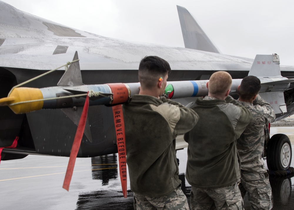 90th AMU wins 1st Quarter Wing Weapons Load Crew Competition