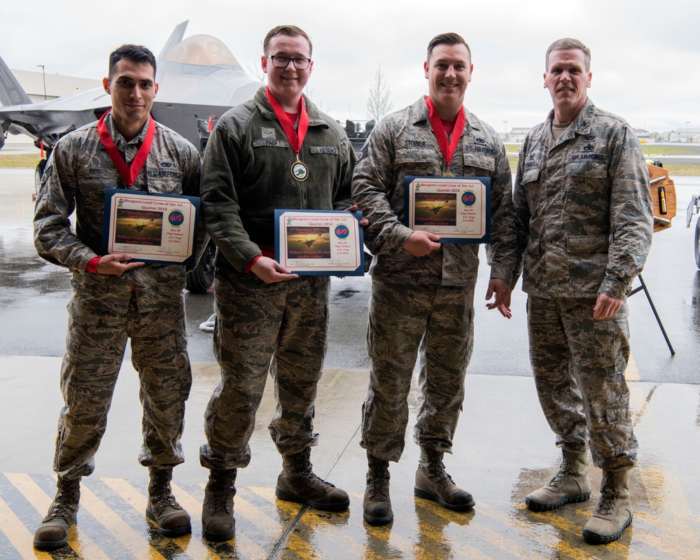 90th AMU wins 1st Quarter Wing Weapons Load Crew Competition