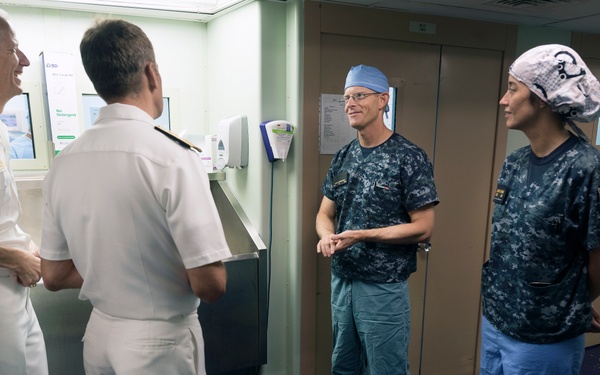 Top Leadership visits USNS Mercy and PP18 crew