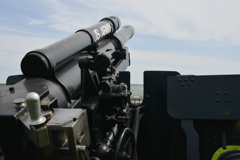 Mass. National Guard &amp; USS Constitution honor Vietnam Veterans