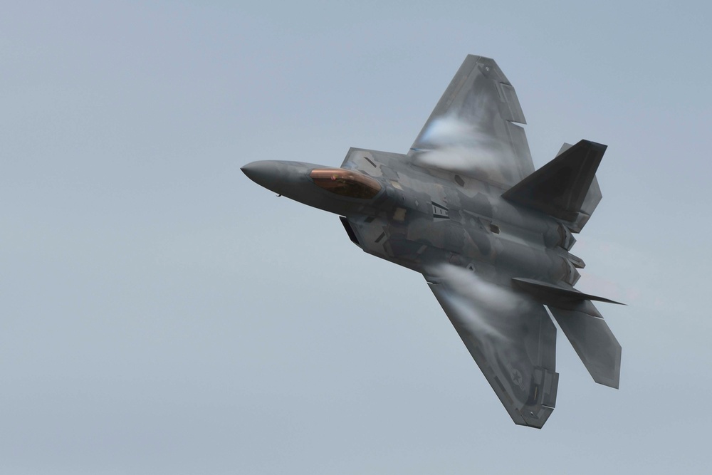 Dvids Images F 22 Raptor Demo Team Soars Over Hampton Roads [image 12 Of 50]